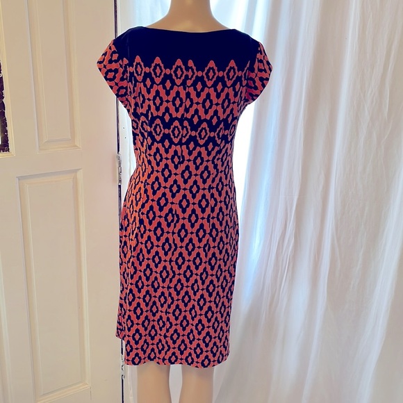 Taylor dress size 6 - Picture 6 of 7